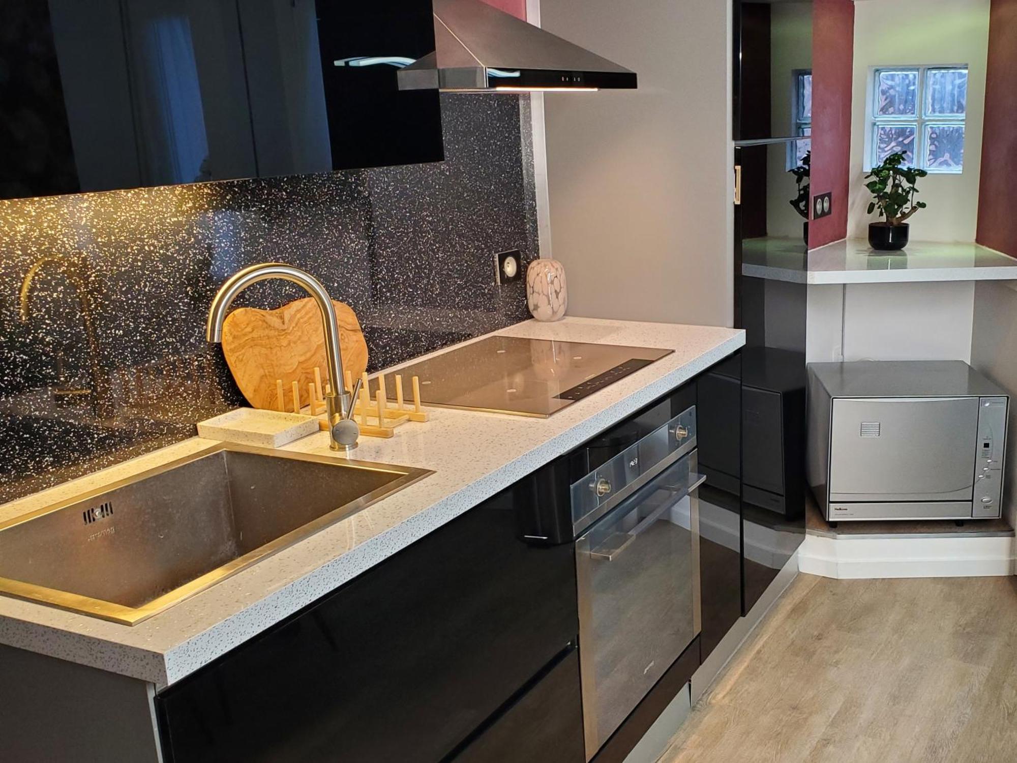 Mirka & Franck Apartment Chic 4 Stars Parking Free Colmar Eksteriør bilde